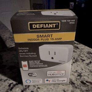Bluetooth wall outlet adapter